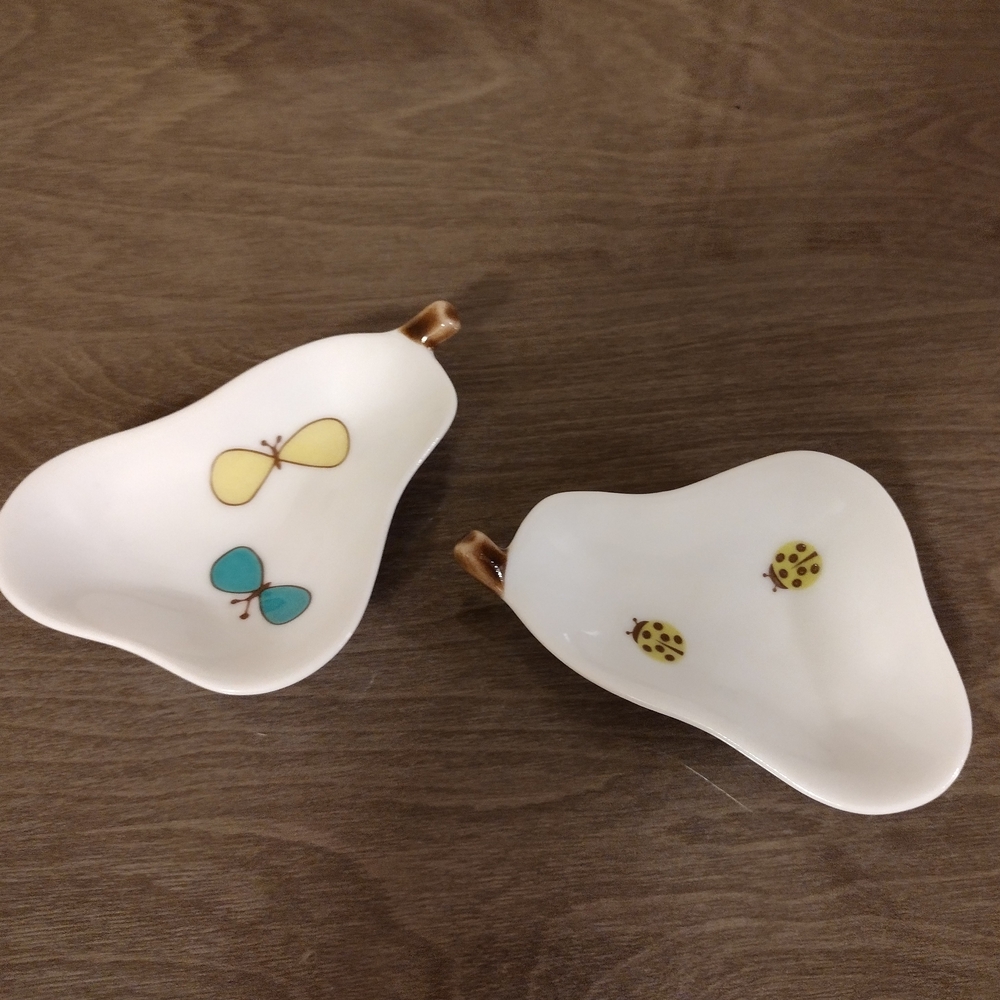 Pear Shaped Ceramic Dishes small plates Harekutani Japanese tableware Set of 2